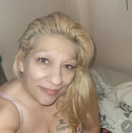 female-escorts-in-college-station-tx-956-332-5665-big-2