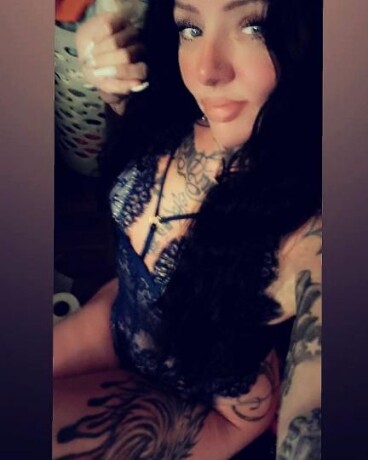 female-escorts-in-baltimore-md-718-902-2780-big-4