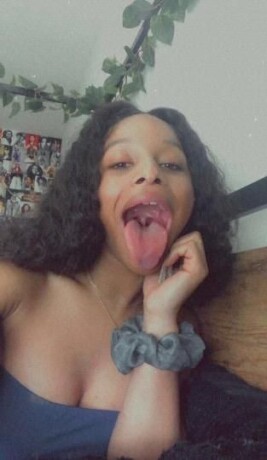 leeyah-shemale-escort-in-richmond-va-404-208-7602-big-0