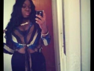 nikki-hung-shemale-escort-in-staten-island-ny-323-289-0227