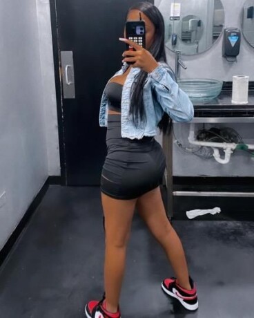shemale-escort-in-appleton-wi-305-980-2411-big-4